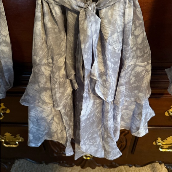 NWT- SELFIE LESLIE GREY /BLUE MINI DRESS SIZE Medium. - Picture 6 of 6